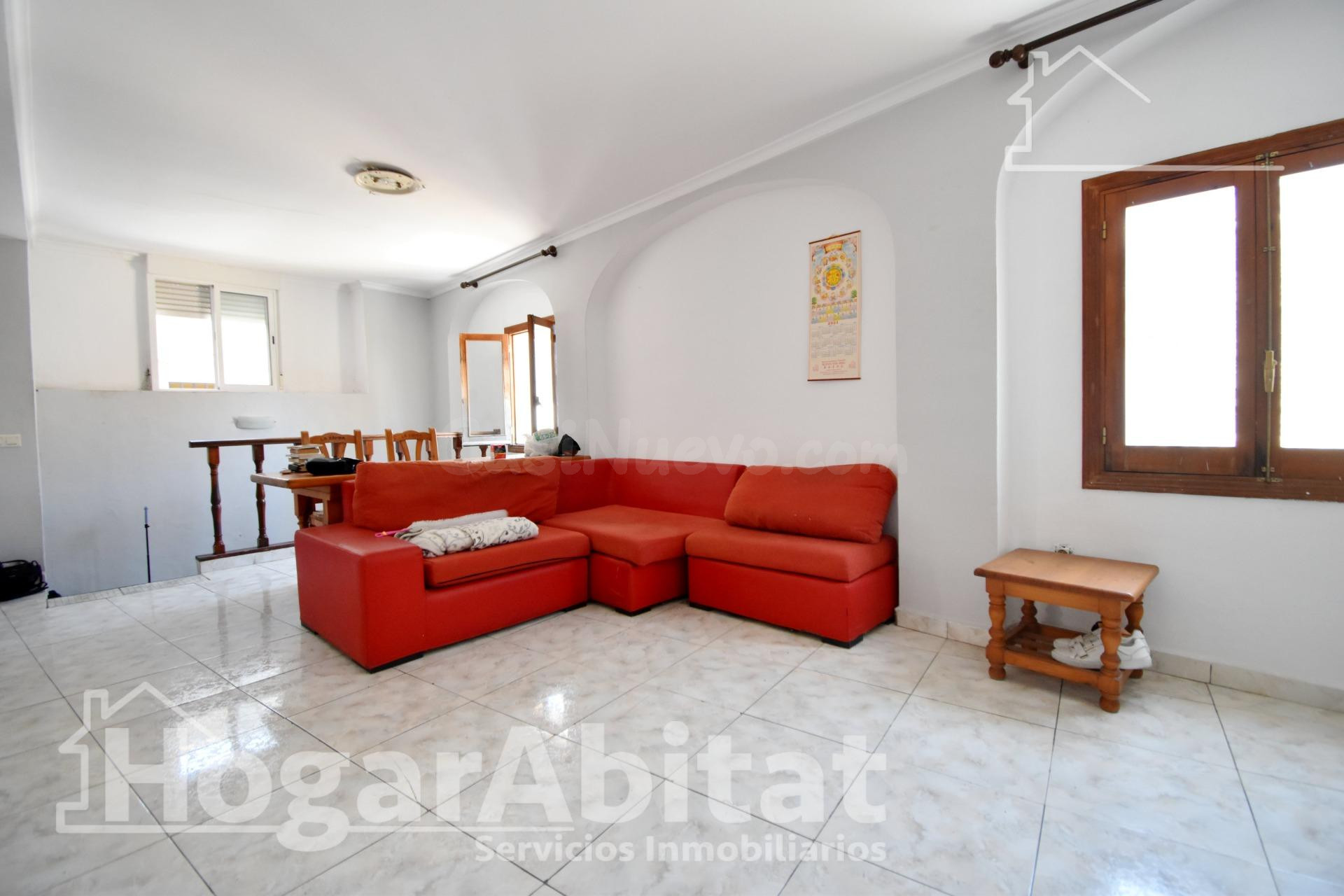 ESPACIOSA CASA CON TERRAZA EN EL HISTÓRICO CASCO ANTIGUO - foto 5