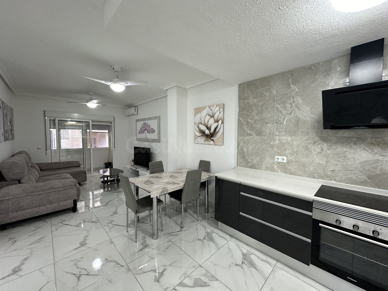 APARTAMENTO DE 2 DORMITORIOS 2 BAÑOS EN TORREVIEJA