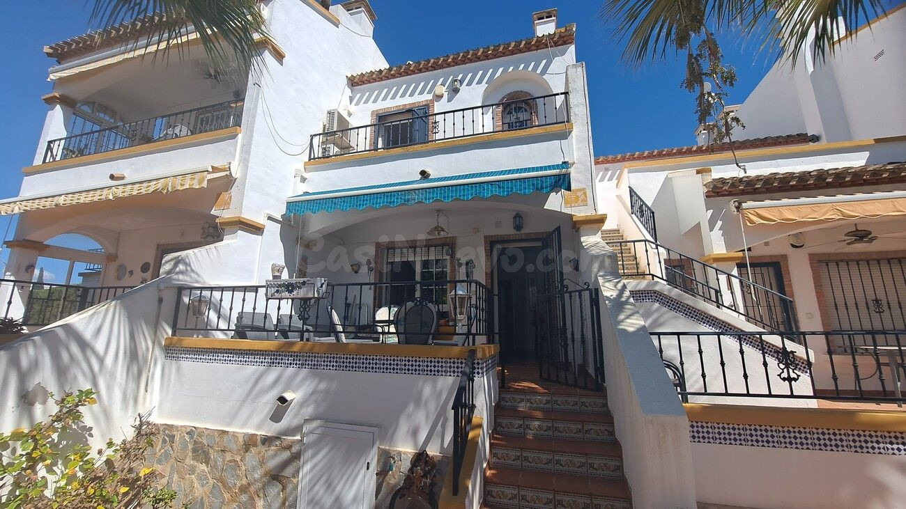 Casa 2 habitaciones 87m² en venta - Villamartín-Las Filipinas
