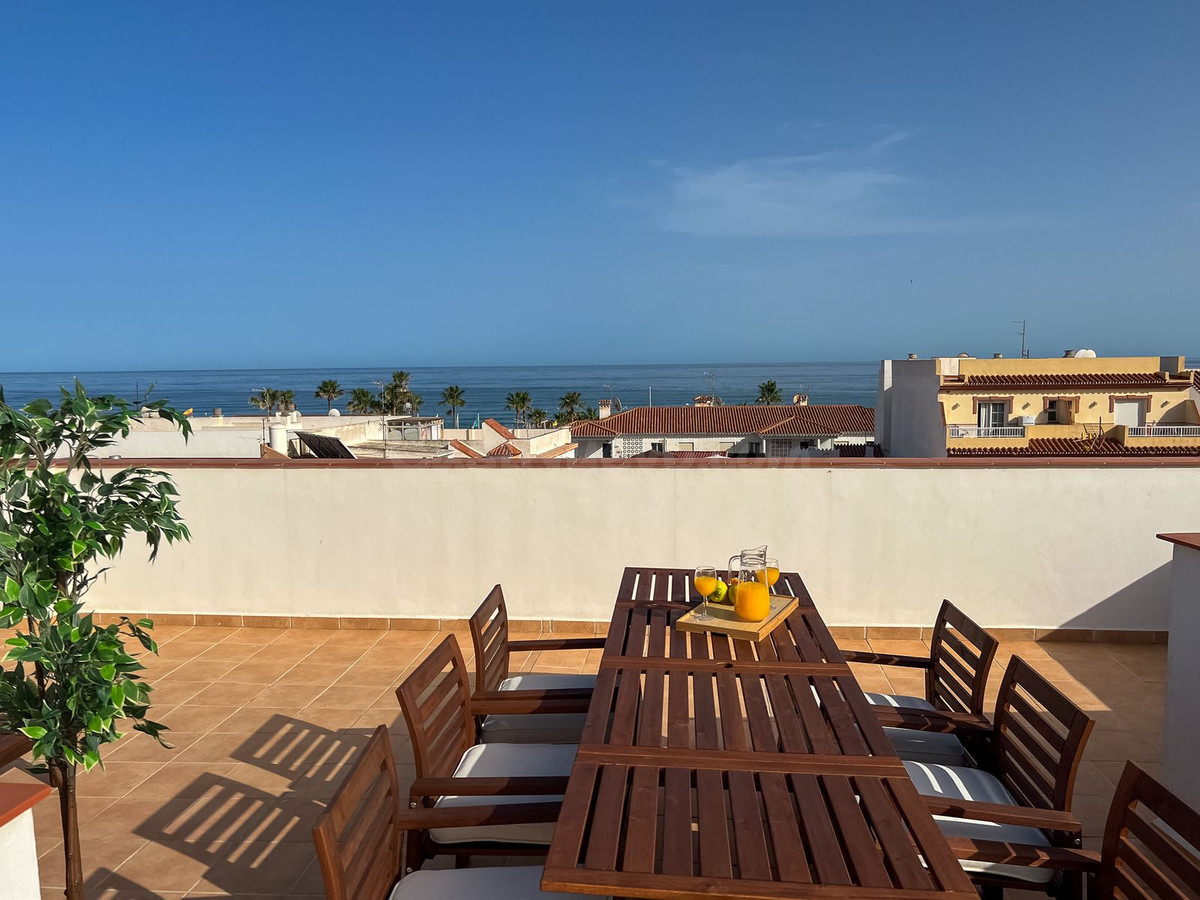 Complejo Turístico 17 habitaciones 851m² en venta - Riviera del sol