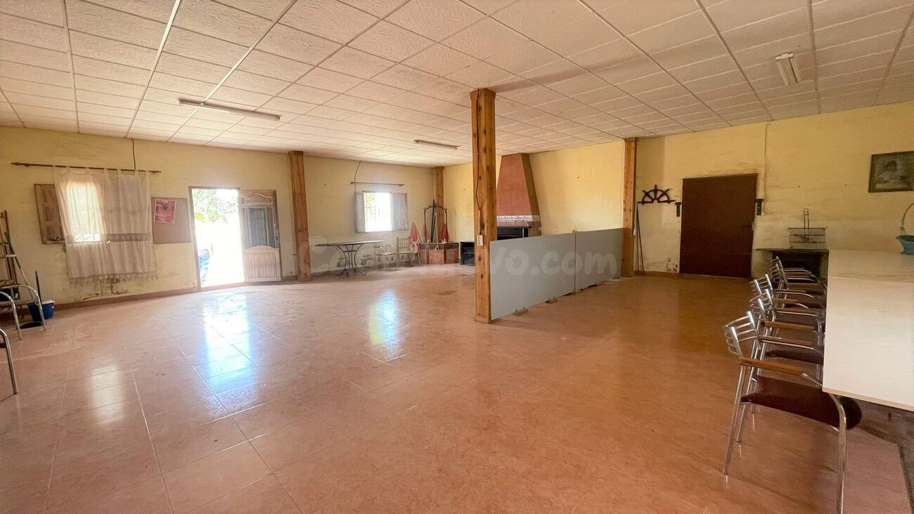 Local comercial 60m² en venta - Jerónimo Y Avileses - foto 3