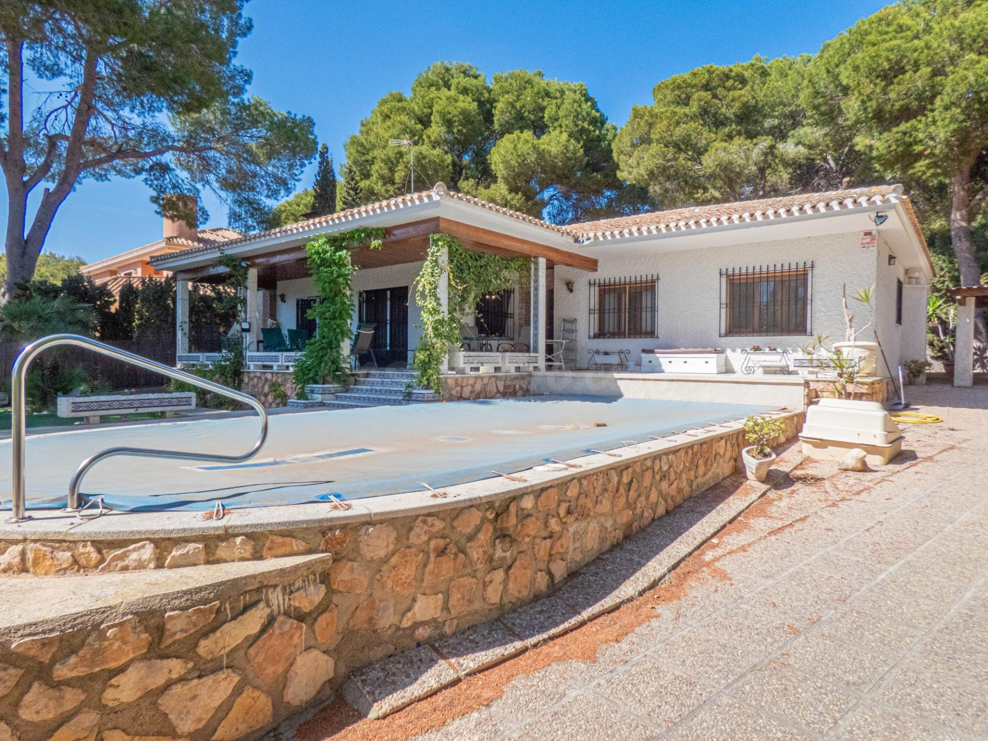 Villa 6 habitaciones 268m² en venta - Campoamor