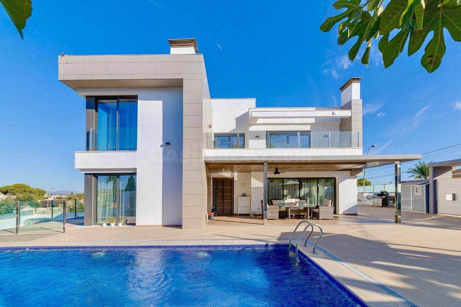 Villa 3 habitaciones 393m² en venta - Centro