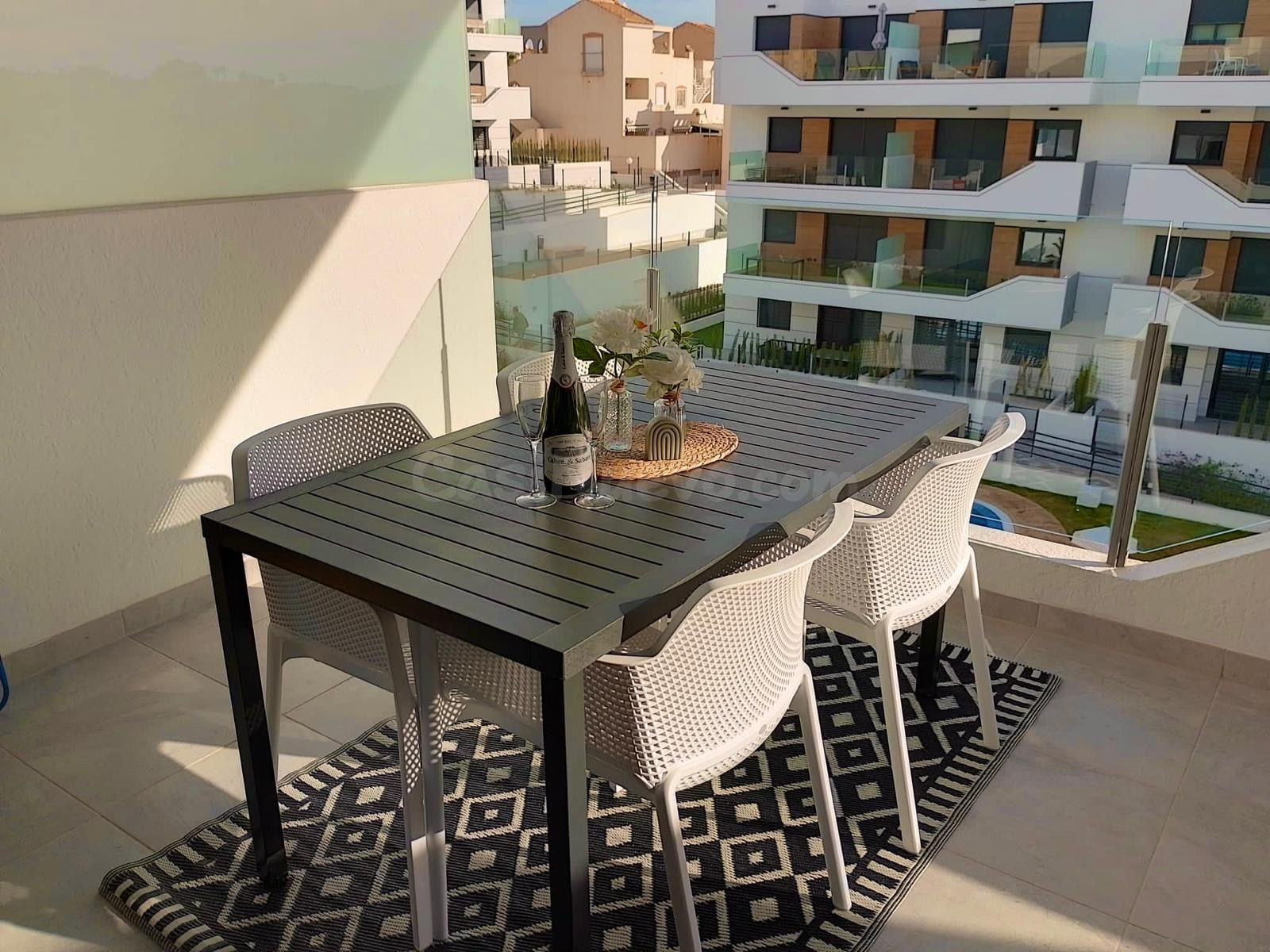 Apartamento 2 habitaciones 77m² en venta - Villamartin