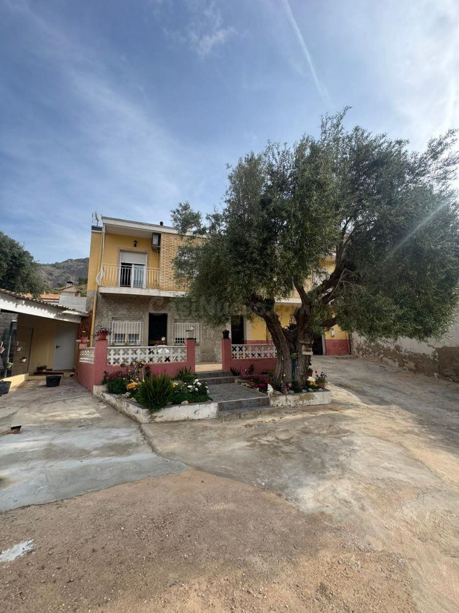 Casa 8 habitaciones 350m² en venta - Orihuela Ciudad