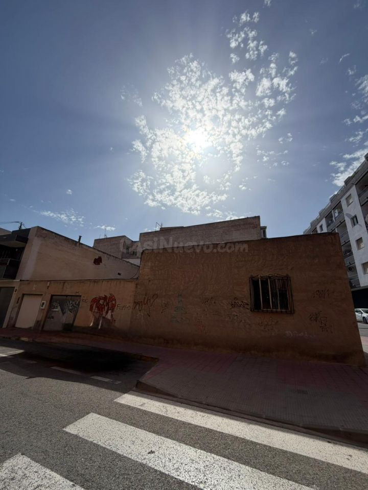Parcela 368m² en venta - Centro