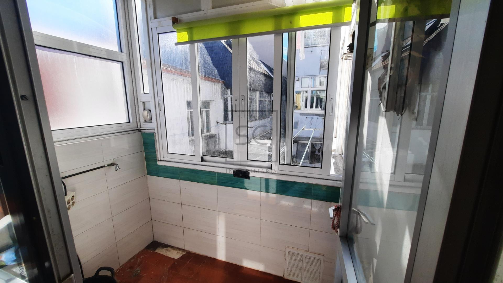 Piso de 3 habitaciones en Narón - foto 3