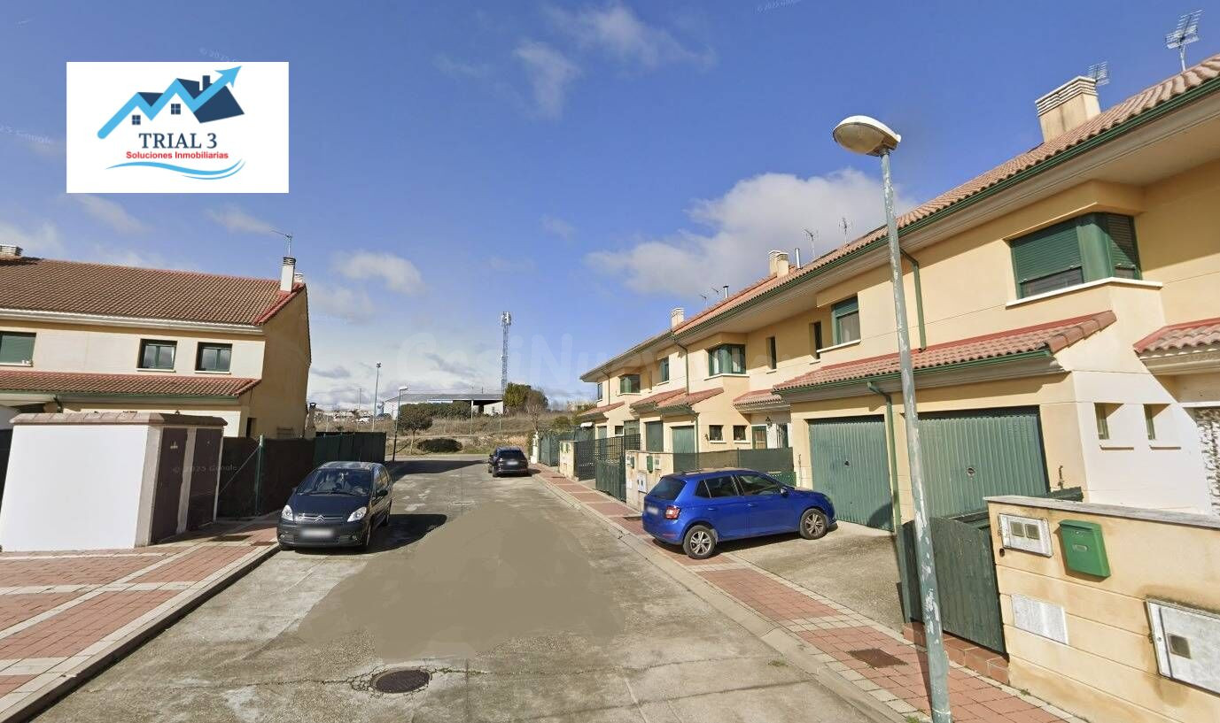 Venta de casa en Cigales (Valladolid) - foto 2