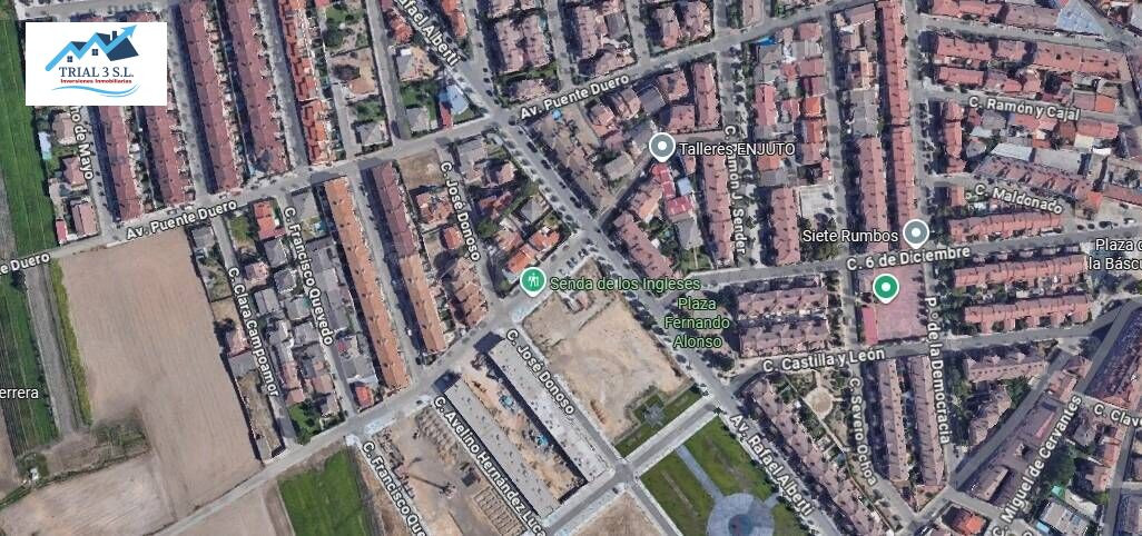 Venta de Casa Adosada en Laguna de Duero (Valladolid) - foto 2