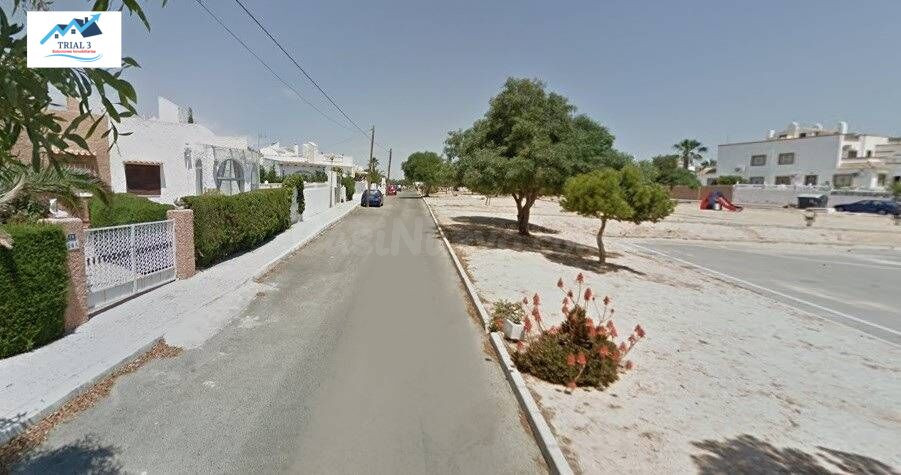 Venta de casa en Orihuela (Alicante)