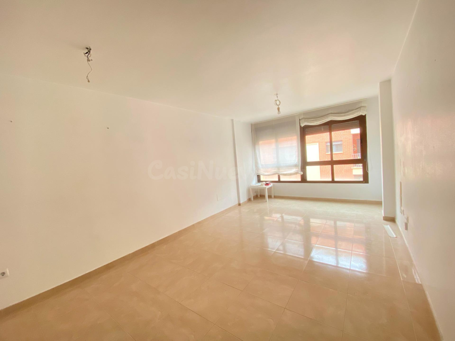 PISO 4 DORMITORIOS ZONA CENTRO CON GARAJE Y POSIBILIDAD DE UNA SEGUNDA PLAZA DE GARAJE
