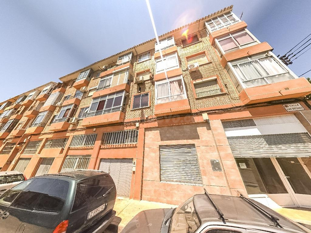Venta de Piso sin posesión (no visitable) en Zaragoza