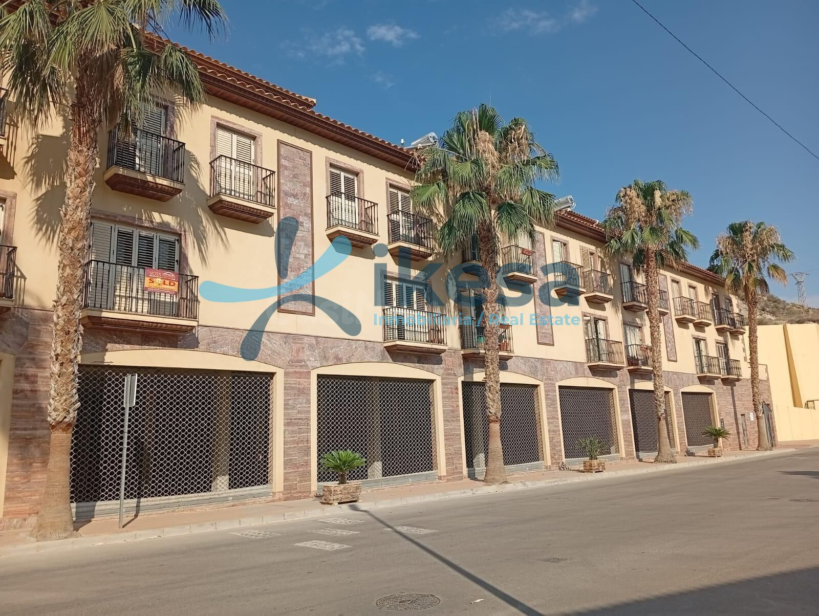 Venta Local en Zurgena - Almería - foto 3