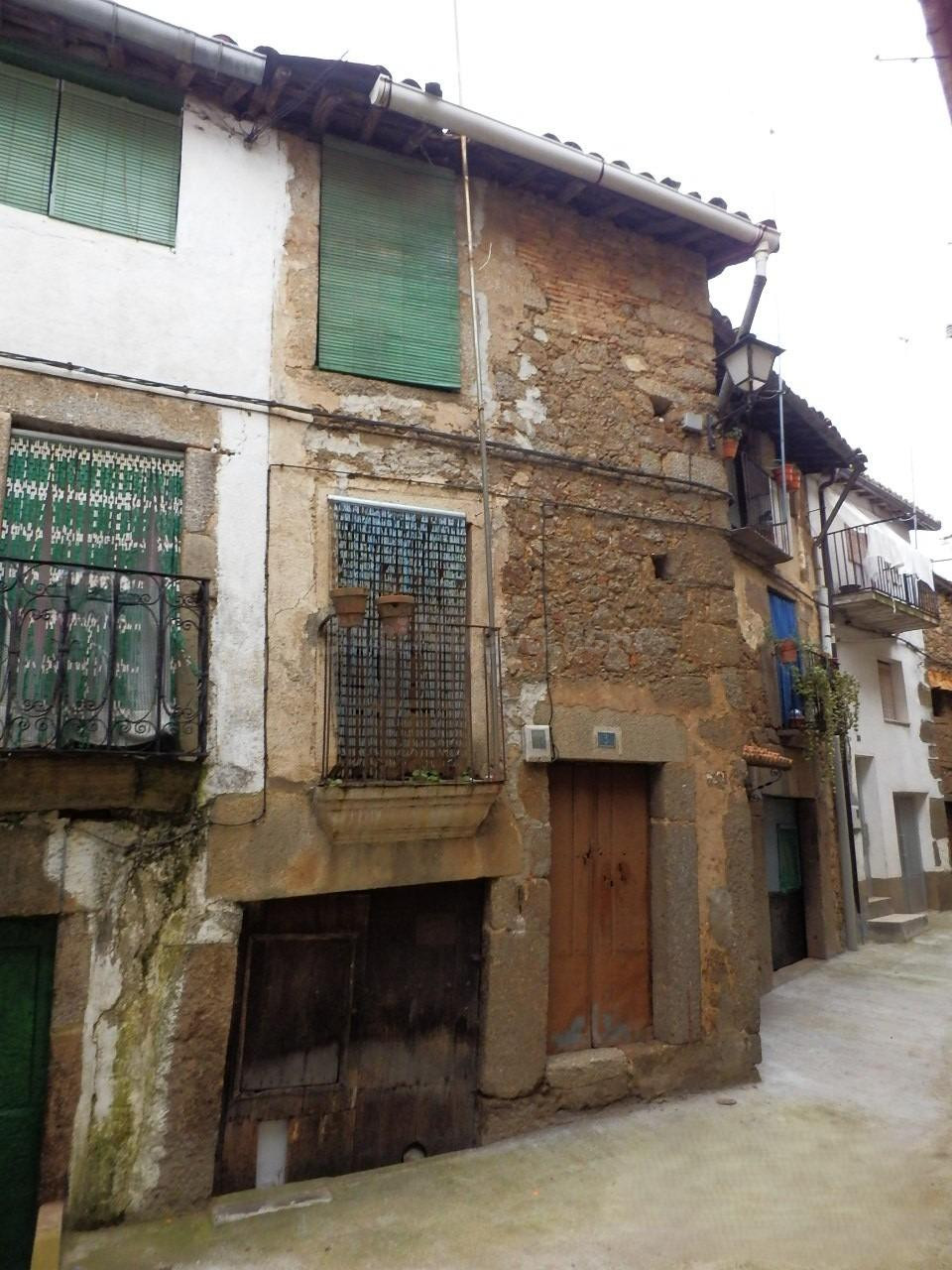 Venta de Casa adosada en CDR sin posesión (no visitable) en 
