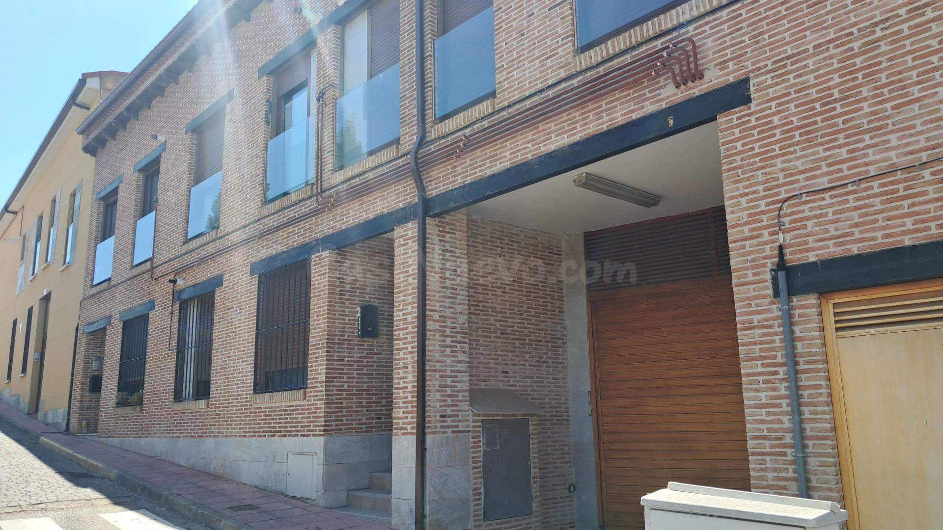 Venta de apartamento con garaje incluido en Valdeolmos-Alalp