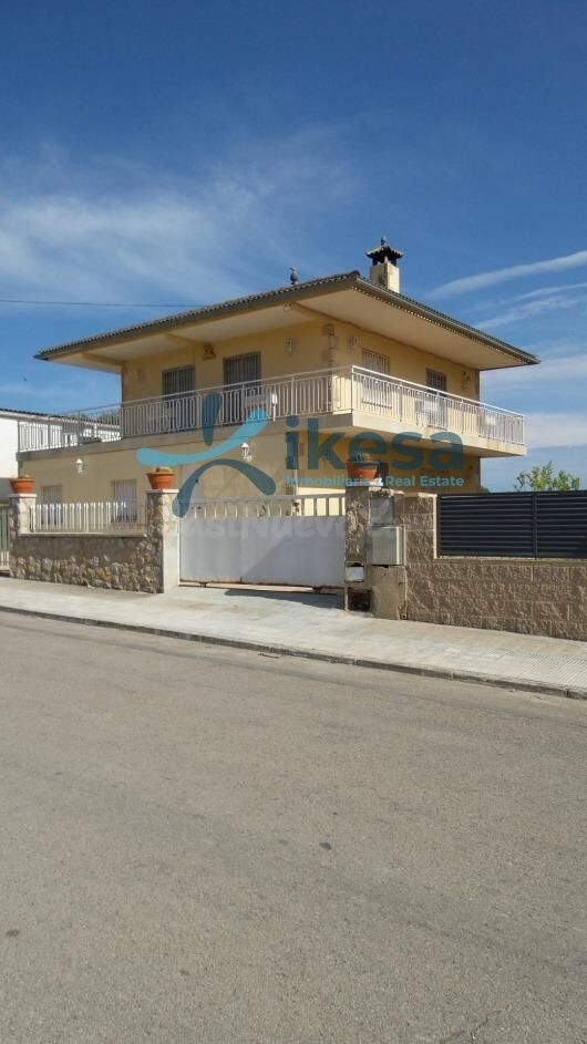 Venta de Casa en Sant Jaume dels Domenys, Tarragona. Activo 