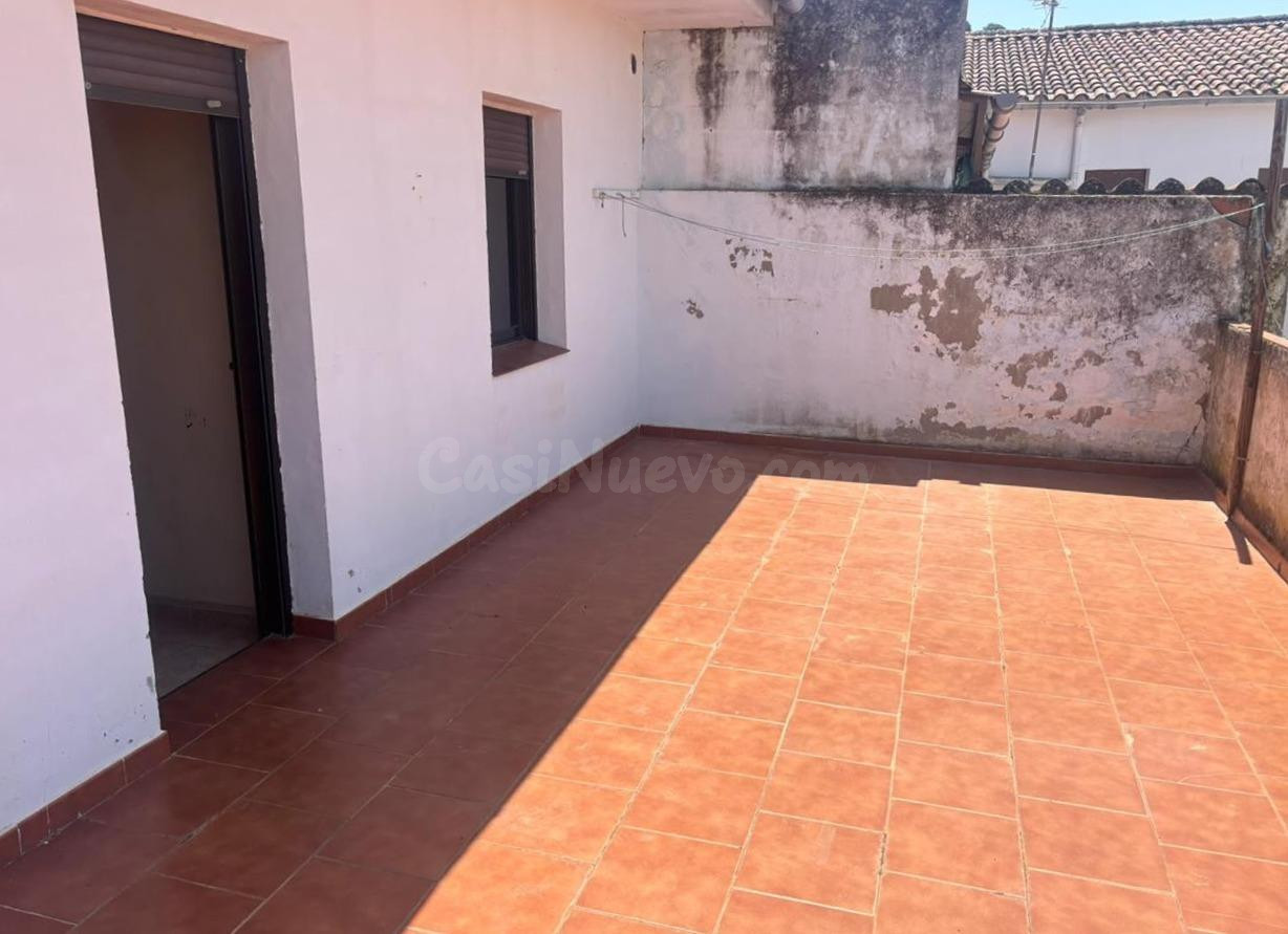 Vivienda a reformar en Alcuéscar (Cáceres) - foto 5
