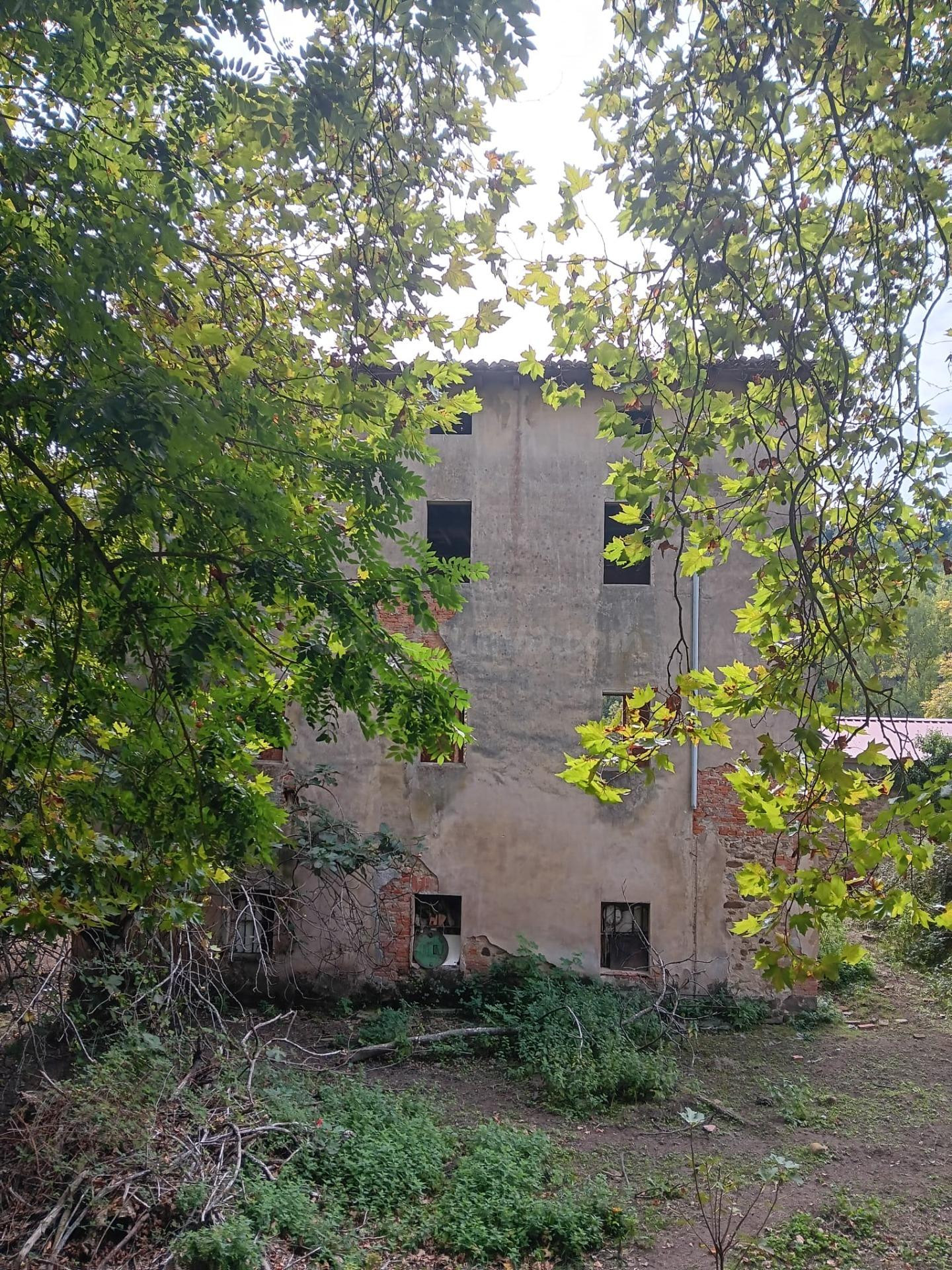 Venta de Casa con Terreno en Valle de Mena - foto 5