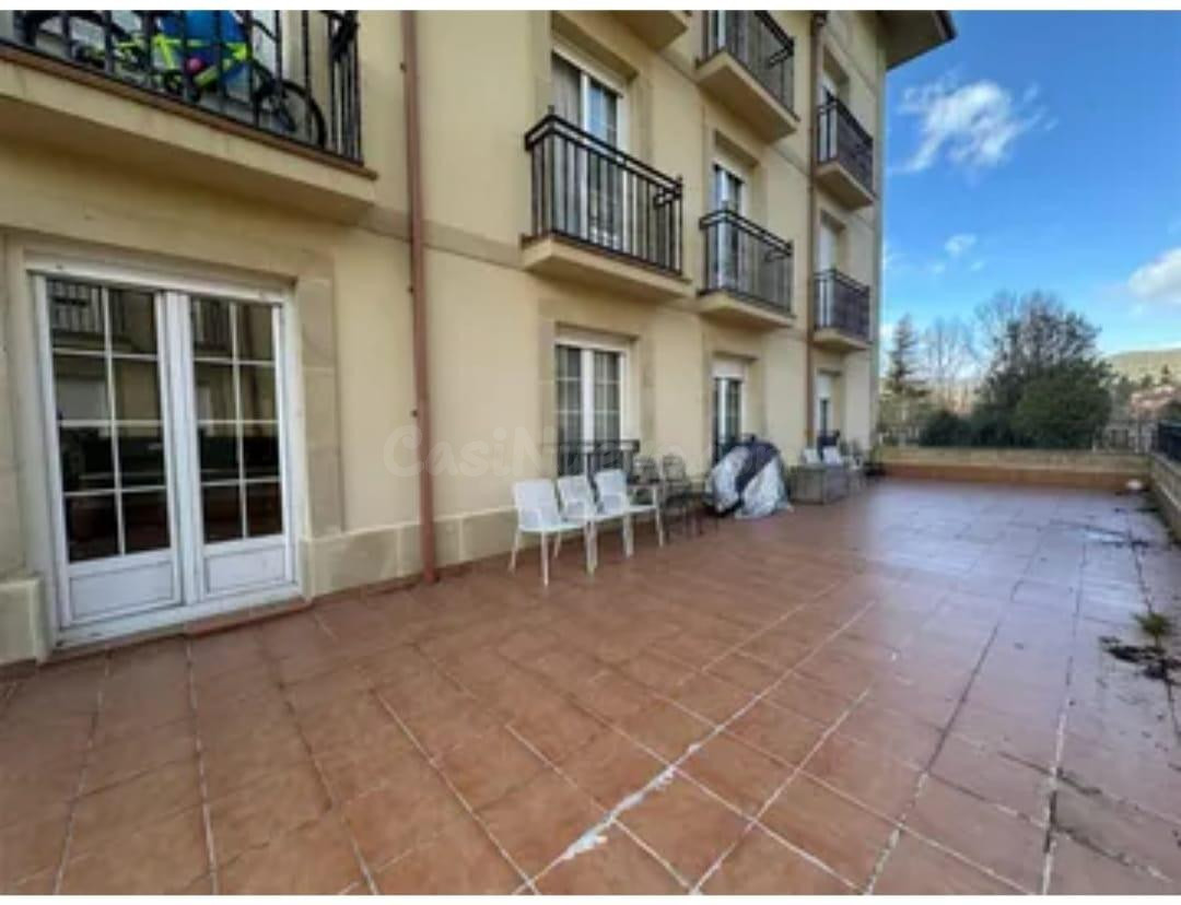 Se Vende Piso con terraza en Valle de Mena
