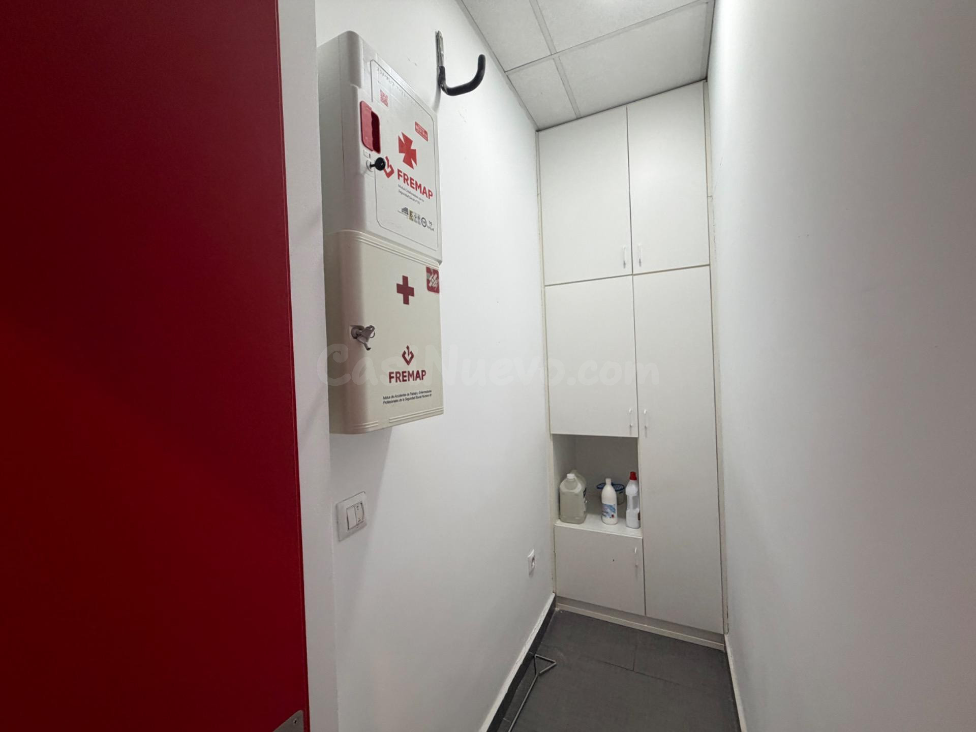 ¡Excelente Oportunidad! Local Comercial en Alquiler en Alcor - foto 4