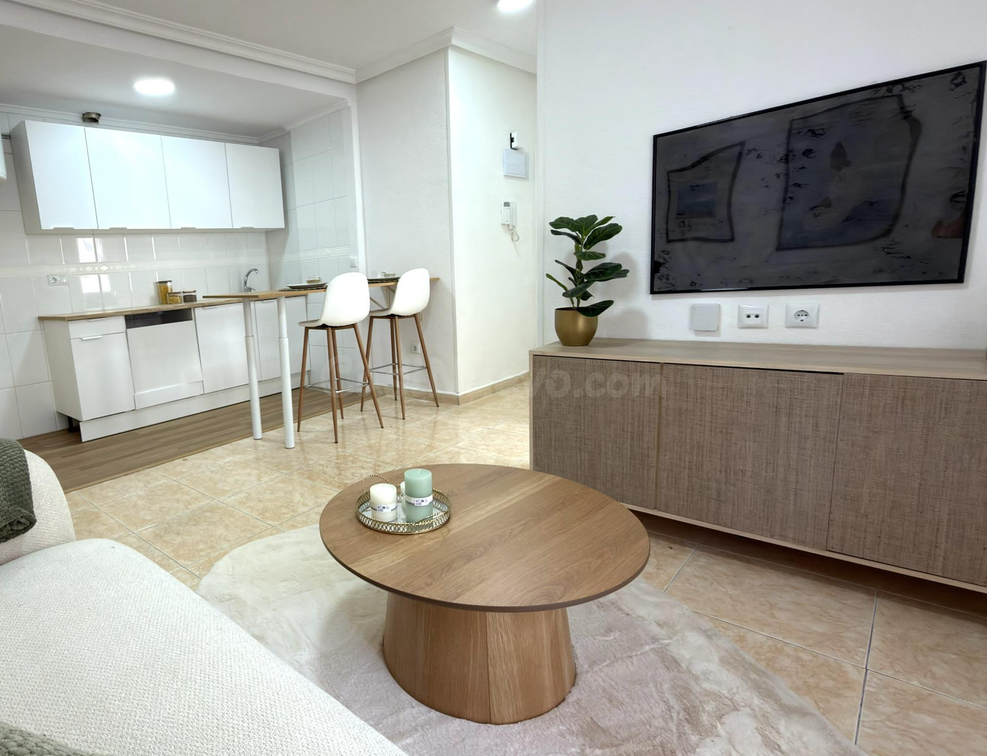 Apartmento reformado de 2 habitaciones en zona Curva de Palangre, Torrevieja