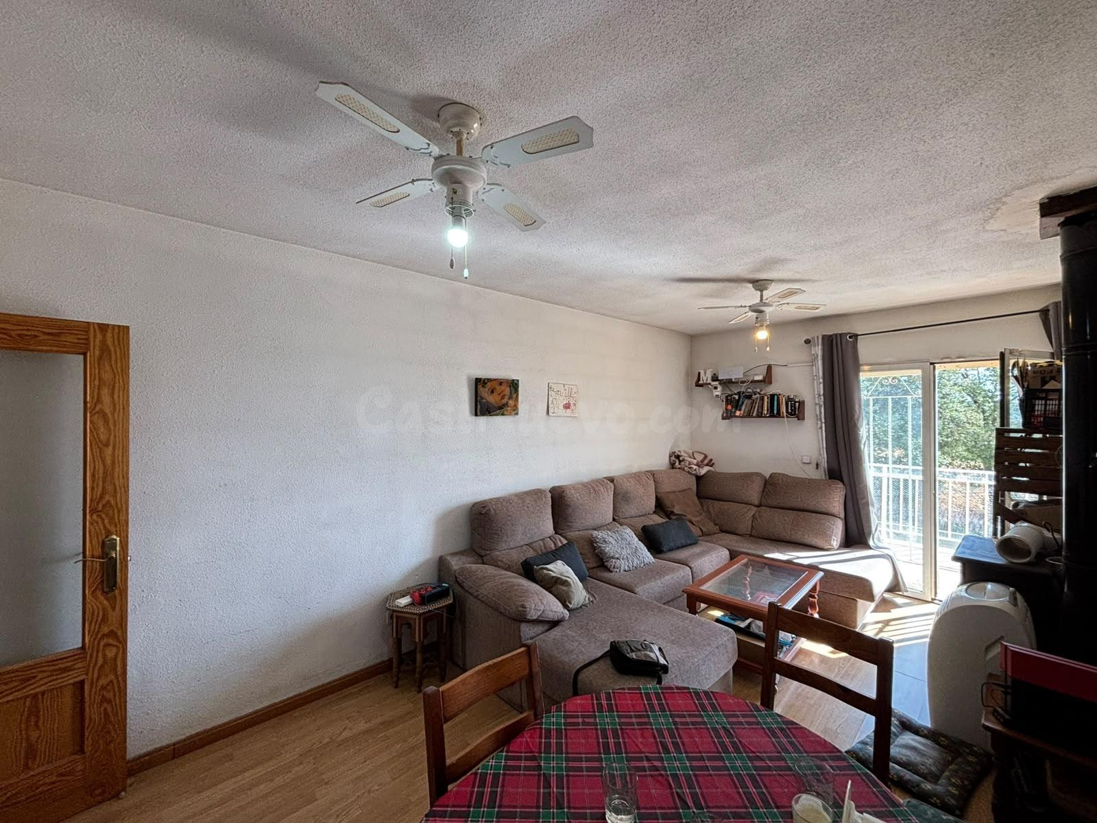 Chalet Independiente en VENTA en Loranca de Tajuña - foto 3