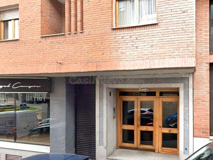 SE VENDE PISO ALQUILADO en Calle Ortiz de Paz Nº 8 Segovia