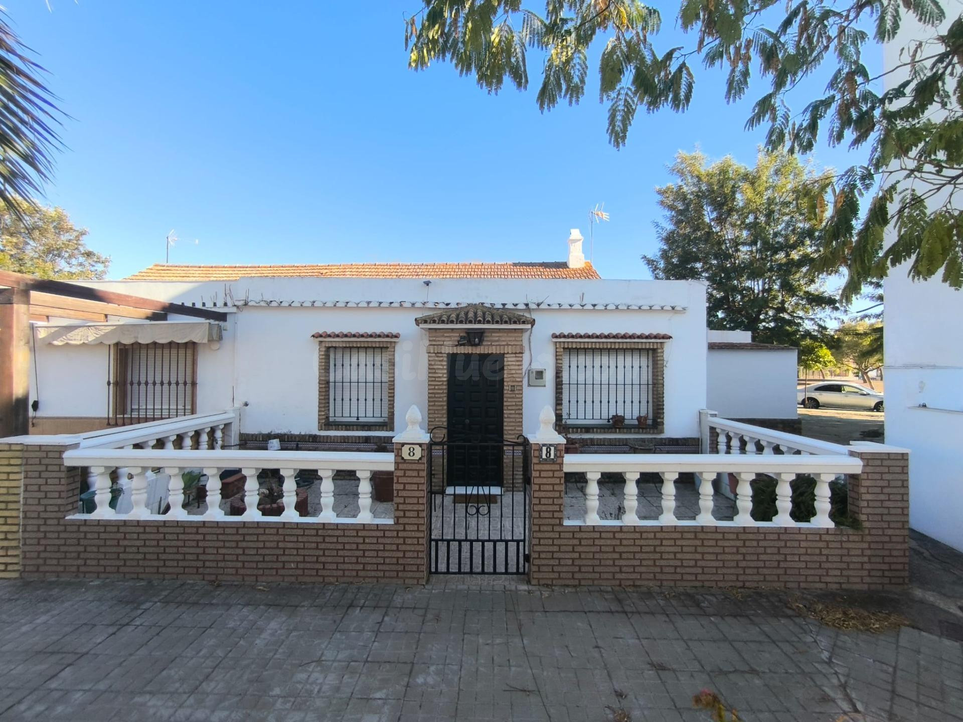 Exclusiva Casa Independiente en el Casco Antiguo de Corrales