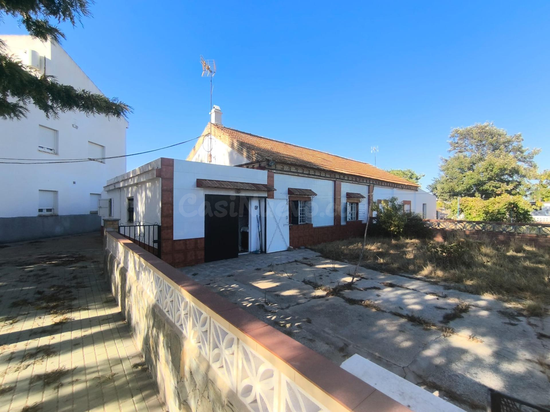 Exclusiva Casa Independiente en el Casco Antiguo de Corrales - foto 4