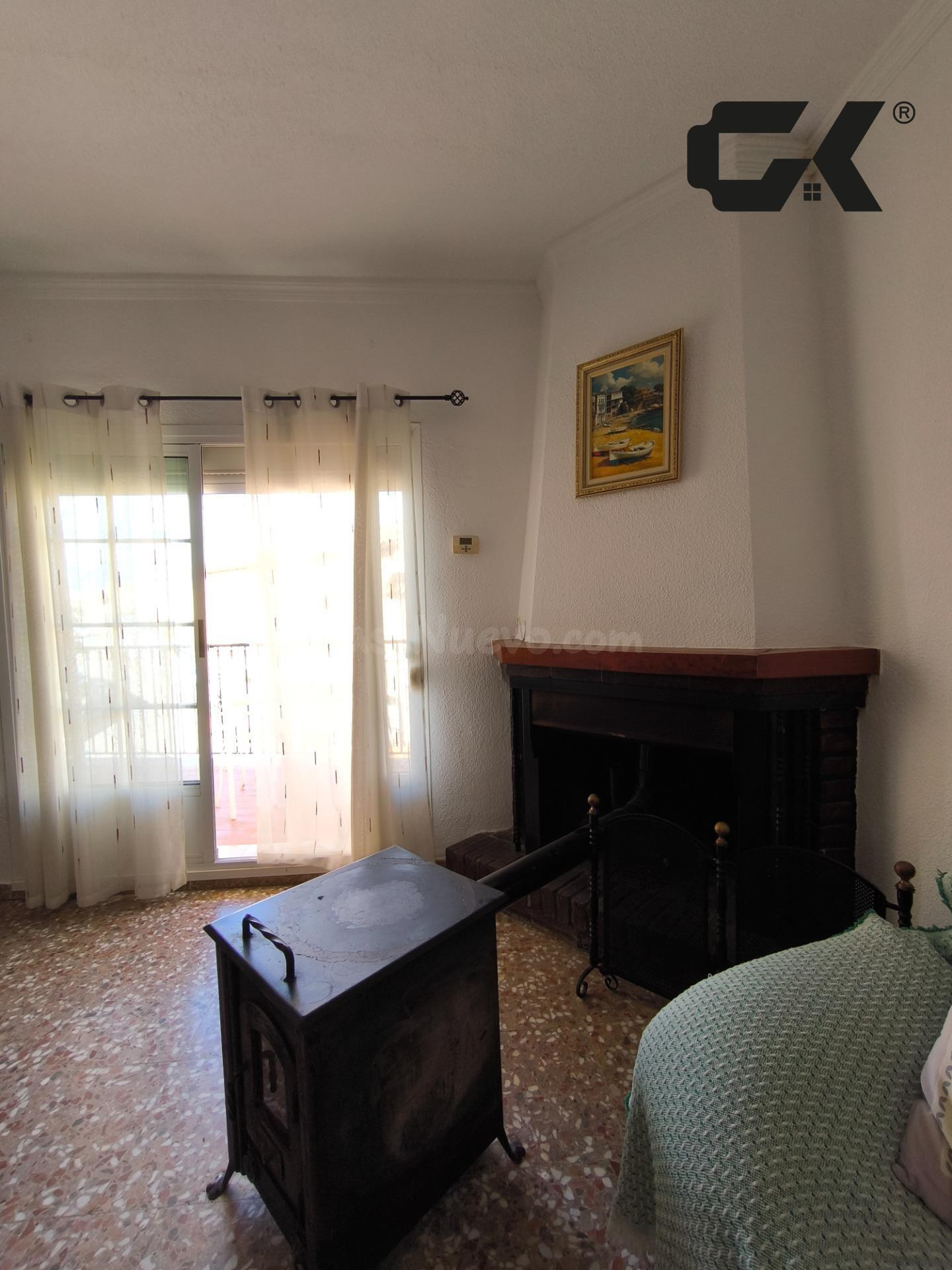 Amplia casa de pueblo con terraza y chimenea cerca de Lorca - foto 5