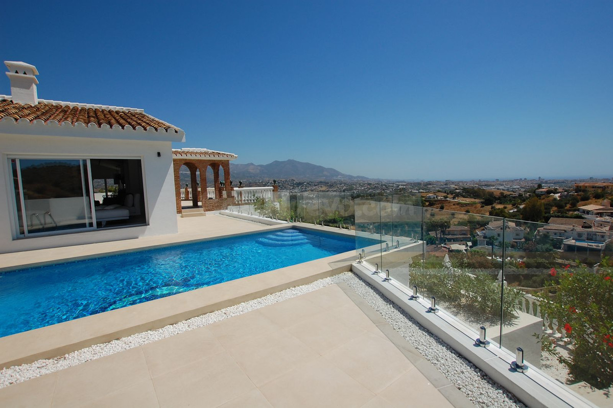 Chalet 3 habitaciones 241m² en venta - Riviera del sol