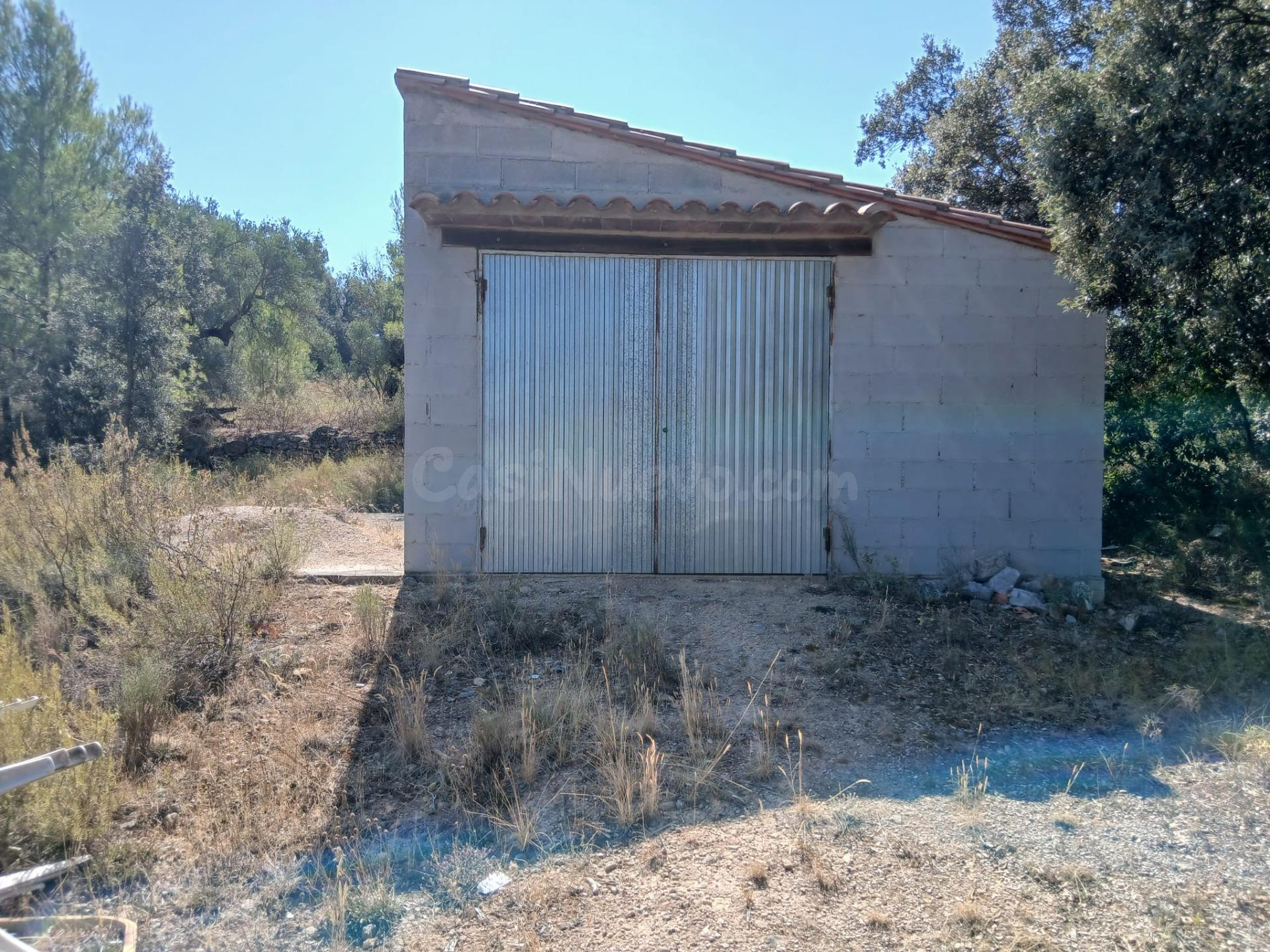 FINCA RÚSTICA DE 8.549 M2 CON CONSTRUCCIÓN DE 40 M2 EN VENTA - foto 3