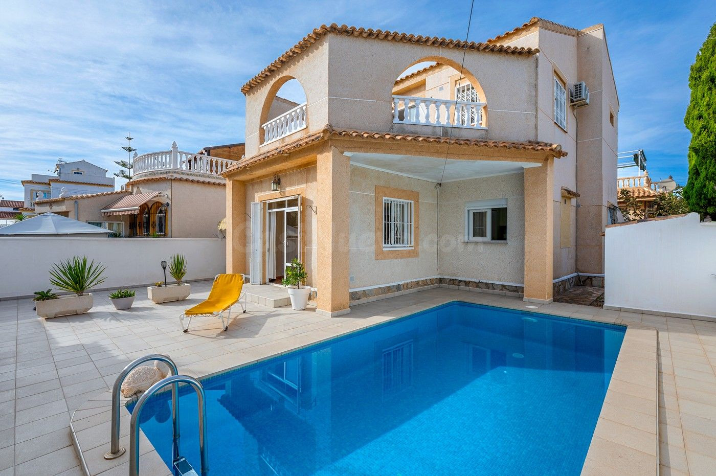 Villa 4 habitaciones 160m² en venta - Zeniamar-Horizonte-La Campana