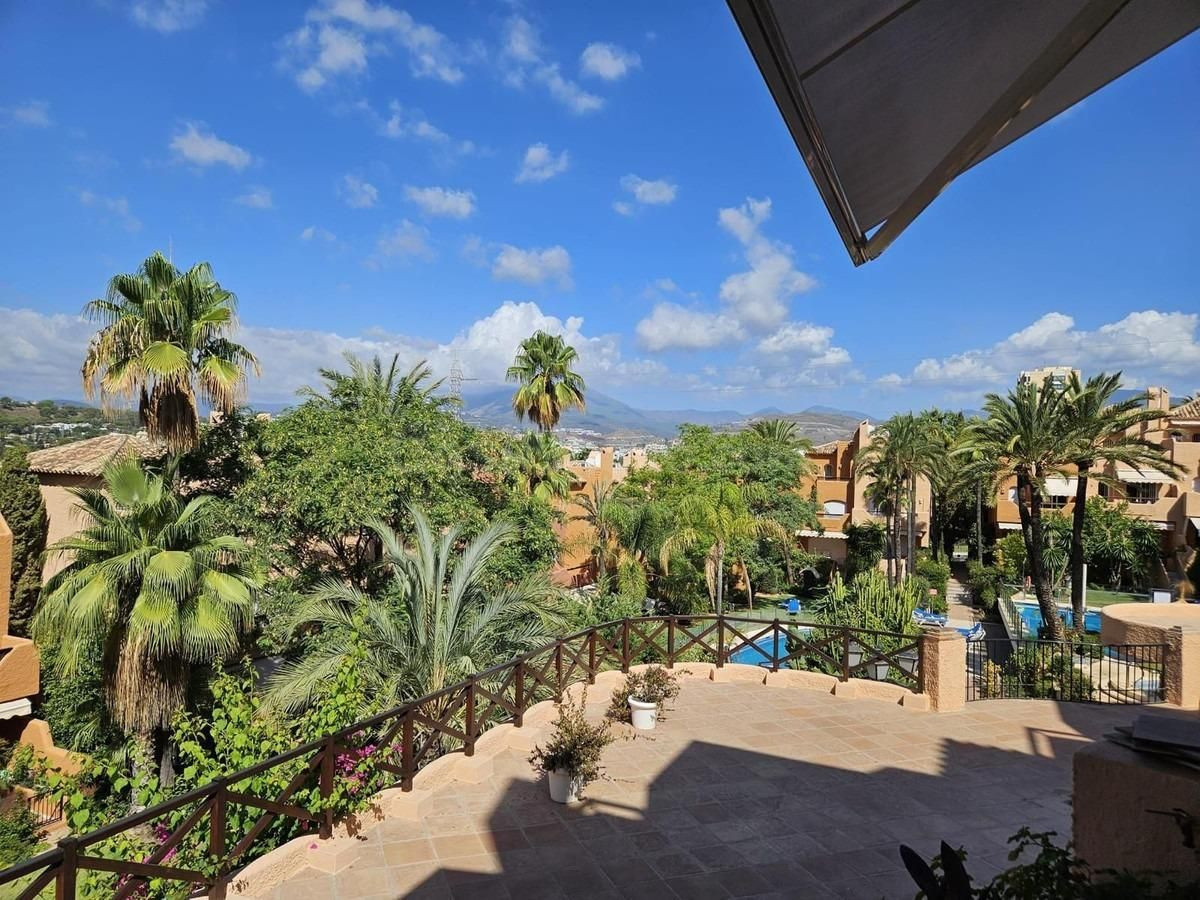 Casa 3 habitaciones 164m² en venta - Nueva Andalucía