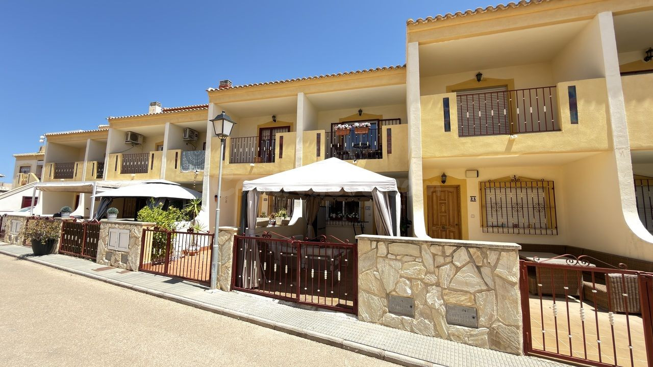 Casa 3 habitaciones 80m² en venta - La Zenia