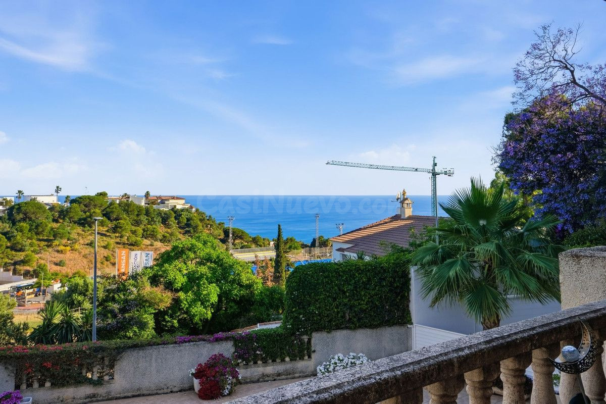 Villa 6 habitaciones 756m² en venta - Estupa Budista