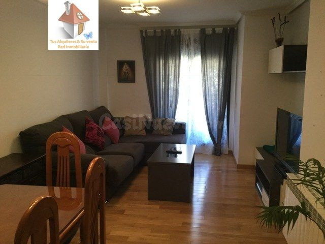 VENTA DE PISO DE 2 DORMITORIOS EN LAS FASE II DEL PAU EL QUI - foto 2