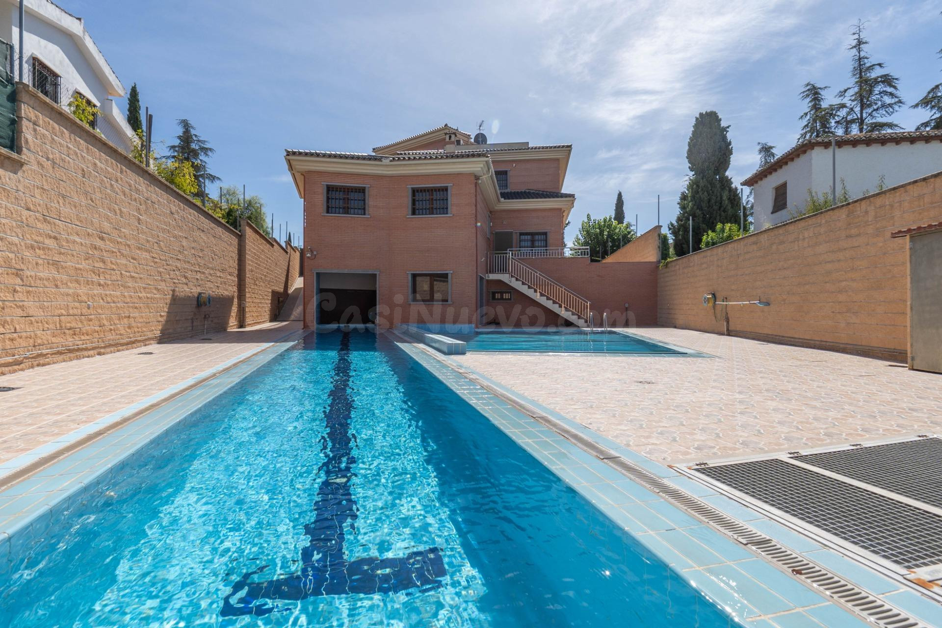 Espectacular Villa Unifamiliar Independiente con Máxima Privacidad y Autonomía en Cortijo del Aire