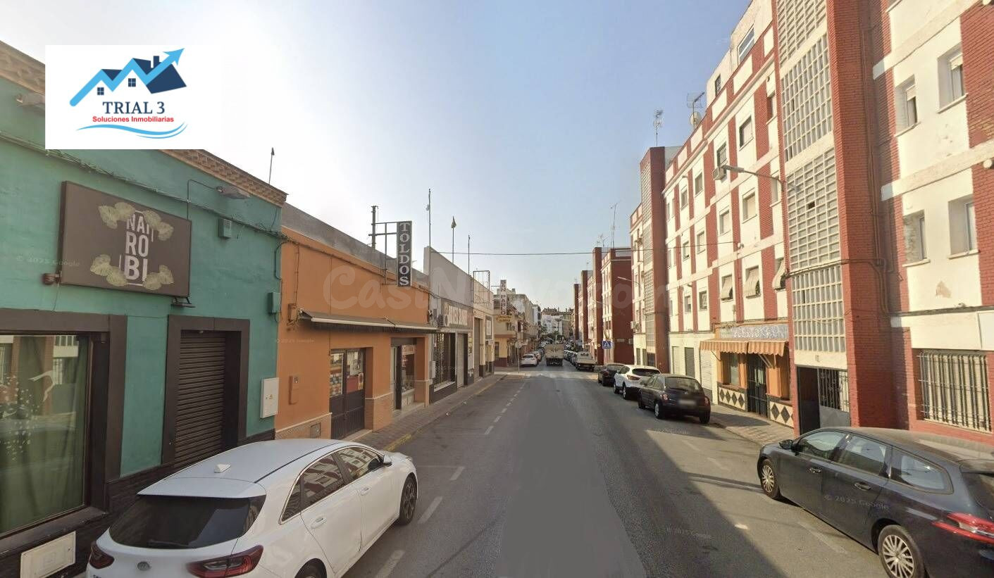 Venta local comercial en Dos Hermanas (Sevilla)
