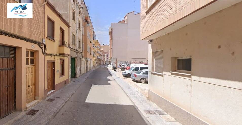 Venta de Garaje en Aranda de Duero (Burgos) - foto 2