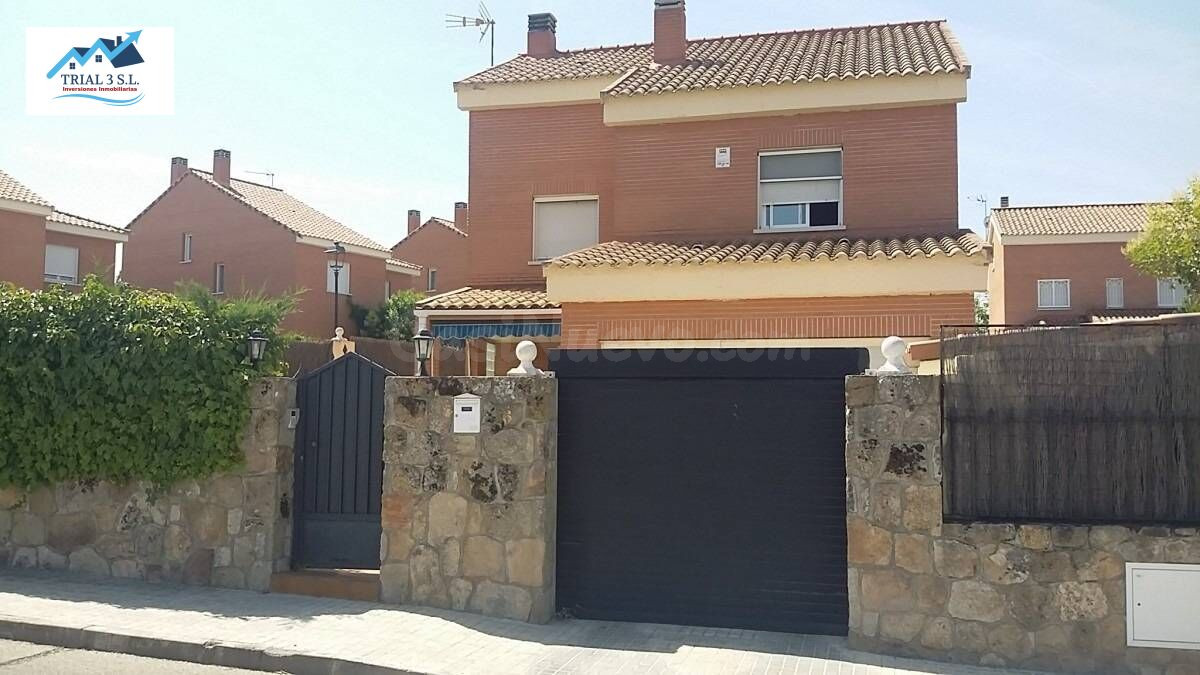 Venta chalet en Moraleja de Enmedio (Madrid)