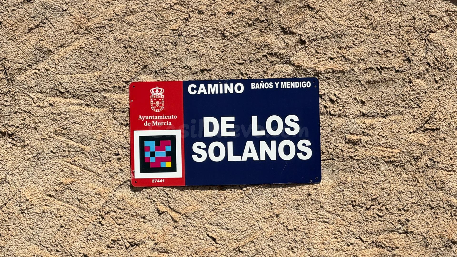 Venta de casa de campo con terreno en Baños y Mendigo. - foto 3