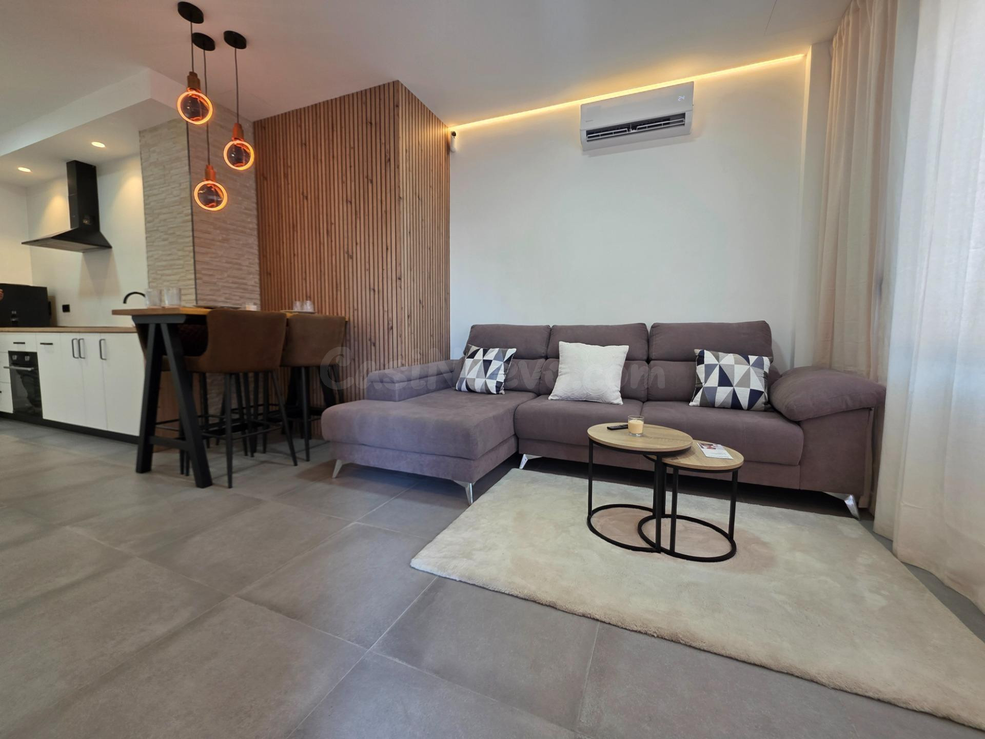 Planta baja totalmente reformada de 2 habitaciones y 2 baños junto a L’Aljub