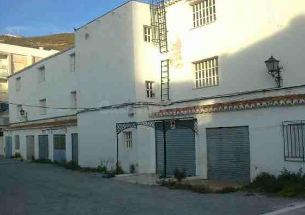 Se Vende Piso Sin Posesión en la localidad de Motril