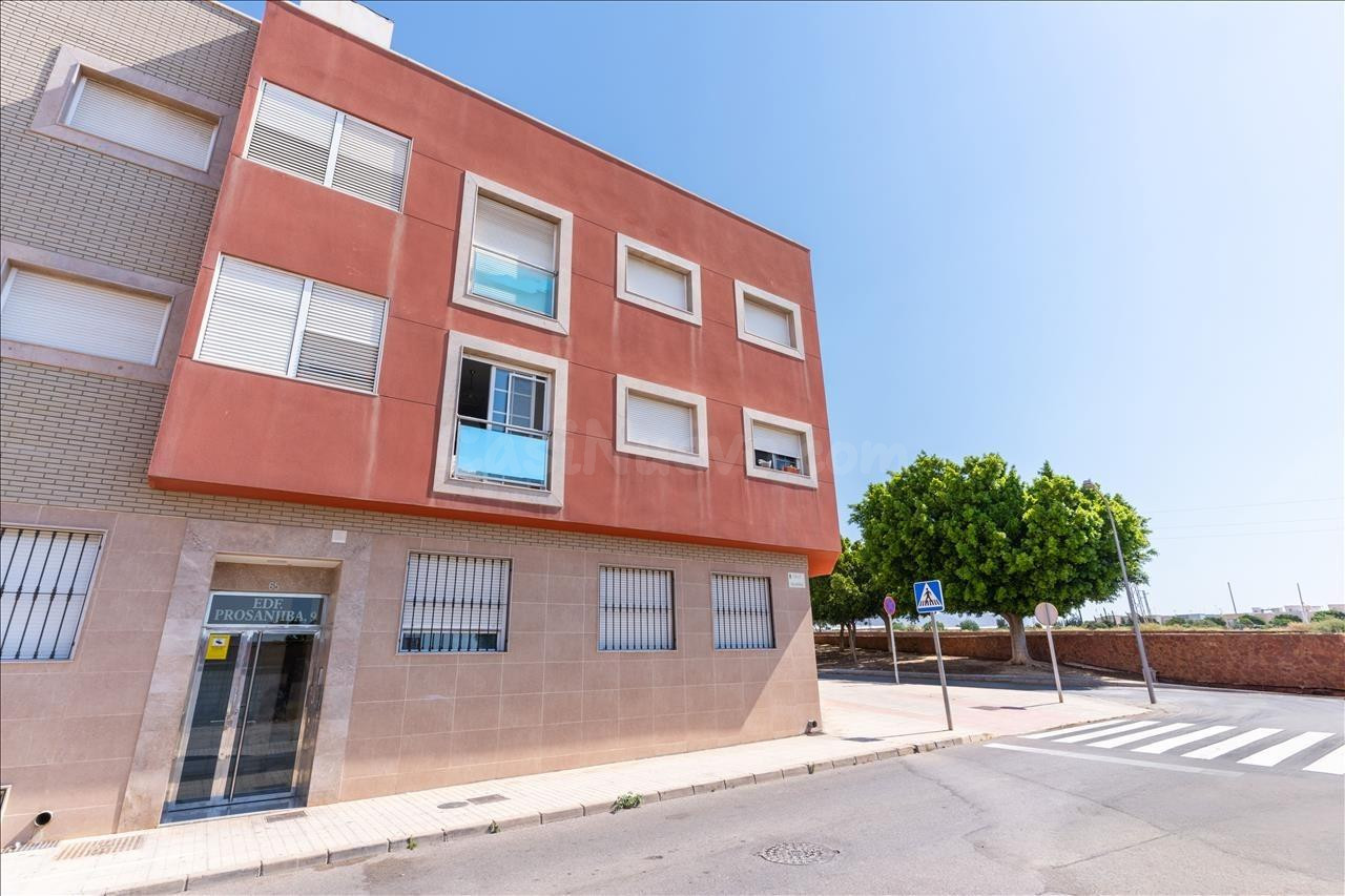 Piso en venta en El Ejido, Almería.