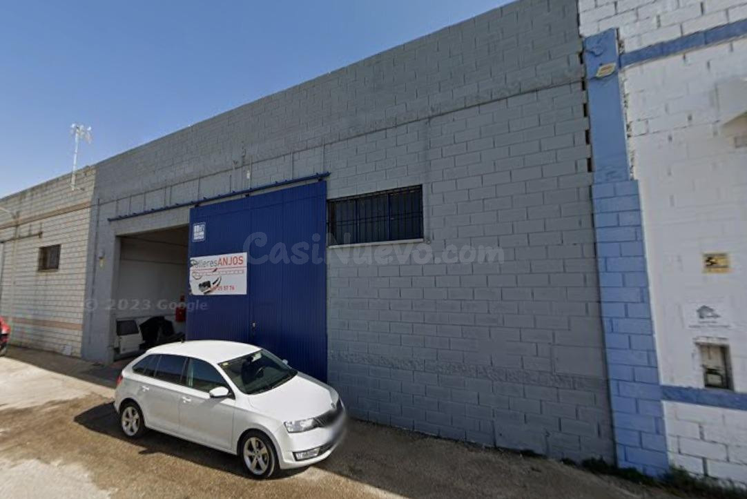 Venta de Nave Industrial en Badajoz