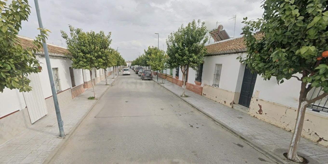 Venta de Casa en Hinojos, Huelva. Activo Sin Posesión / Alquilado, No se Puede Visitar.