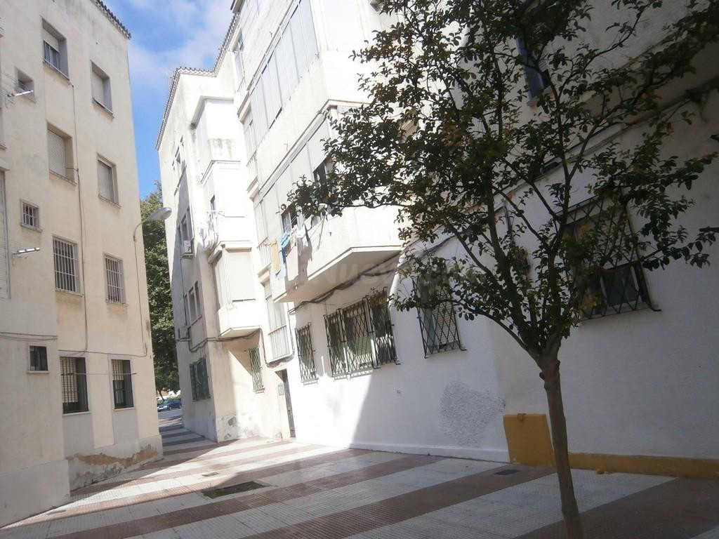 Venta de Vivienda en Huelva. Activo Inmobiliario Sin Posesión / Alquilado / No se Puede Visitar.