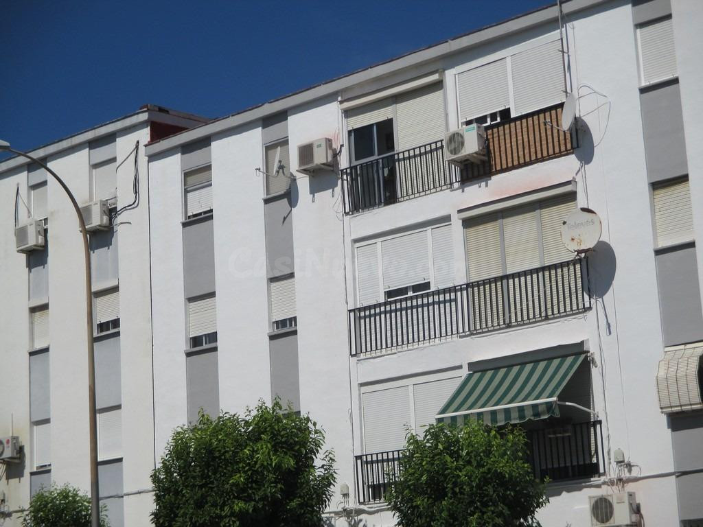 Venta de Vivienda en la Orden, Huelva.  Activo Sin Posesión / Alquilado, No se Puede Visitar.