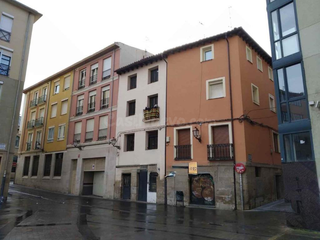 PISO EN LOGROÑO REFORMA INTEGRAL. (NO VISITABLE)